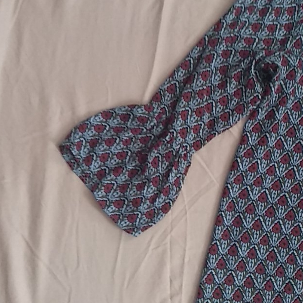 Loft Blouse - Picture 2 of 2